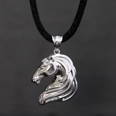 SV925 馬 無垢ペンダント【重さ25g・長さ50cm】【配送不可地域：沖縄県】【1701629】