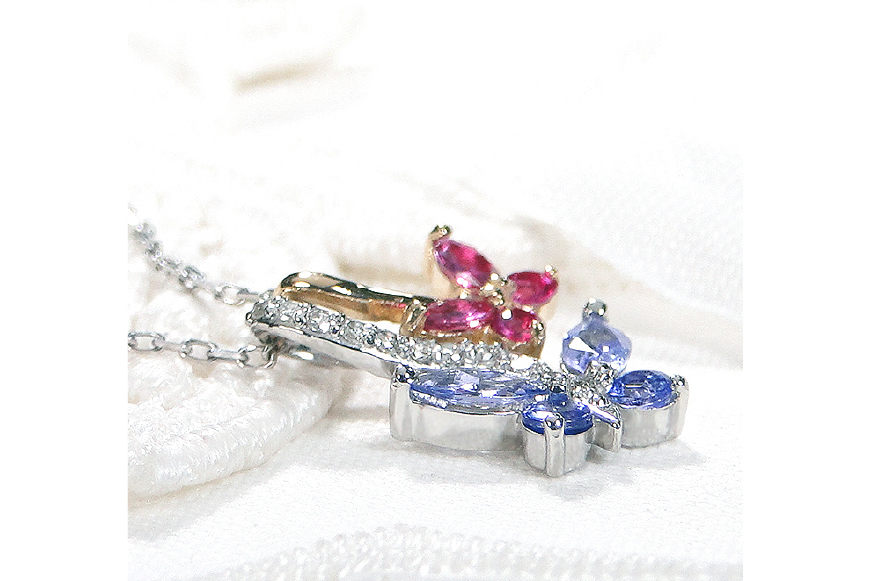 ネックレス PT900/K18YG プラチナ ゴールド コンビ タンザナイト ルビー ダイヤモンド 蝶 ペンダント バタフライ 誕生石 【f281-ptyg-taru】 アクセサリー アクセ ジュエリー [オーダーメイドジュエリーメイ 山梨県 韮崎市 20745215]