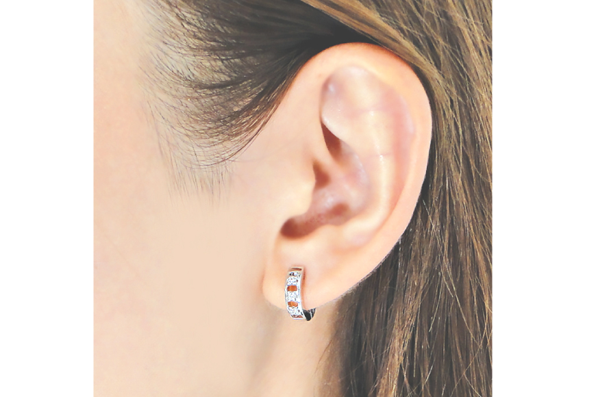 ピアス プラチナ PT900 ダイヤモンド 0.03ct フープピアス 【f220-pt】 [オーダーメイドジュエリーメイ 山梨県 韮崎市 20745078] ジュエリー アクセサリー 両耳 抜け感 太め ダイヤピアス