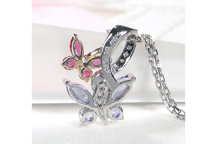 ネックレス PT900/K18YG プラチナ ゴールド コンビ タンザナイト ルビー ダイヤモンド 蝶 ペンダント バタフライ 誕生石 【f281-ptyg-taru】 アクセサリー アクセ ジュエリー [オーダーメイドジュエリーメイ 山梨県 韮崎市 20745215]