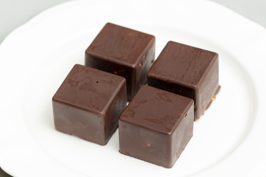 アサイーボウル 冷凍 ドバマロセット スペシャル通常サイズ 375g×2個 はちみつ 15g×2本 ドバマロ(4個入り/80g)×1箱 [my cafe room 山梨県 韮崎市 20745290] アサイボウル アサイボール アサイー アサイーボール ボウル アサイ カップアイス マシュマロ チョコ ドバイチョコ