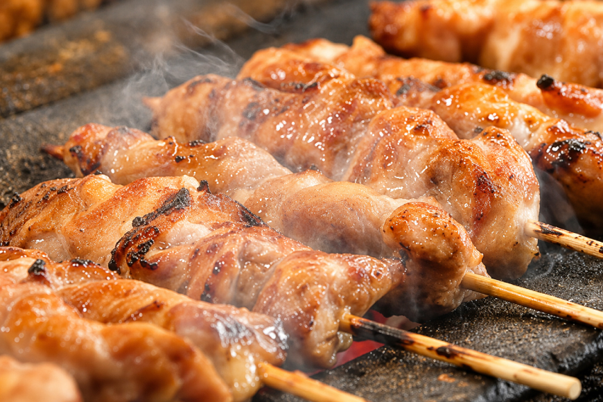 定期便 6回 焼き鳥 たれ付き 焼鳥10種 1回30本 合計180本 [山本食肉 山梨県 韮崎市 20745488] タレ たれ やきとり セット 焼き鳥セット 冷凍 便利 串 ねぎま もも 鳥皮 つくね ぼんじり 砂肝 軟骨 ハツ 手羽先 豚バラ