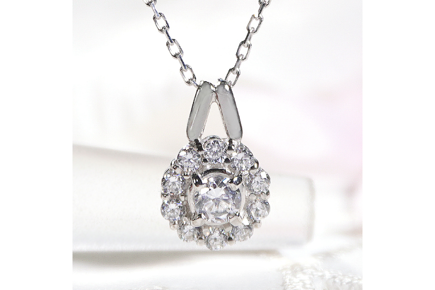 ネックレス プラチナ PT900 ダイヤモンド 0.35ct 取り巻き フラワー ペンダント 【f218-pt】 [オーダーメイドジュエリーメイ 山梨県 韮崎市 20745463] アクセサリー アクセ レディースアクセサリー レディース ジュエリー ダイヤ 宝石 かわいい チェーン