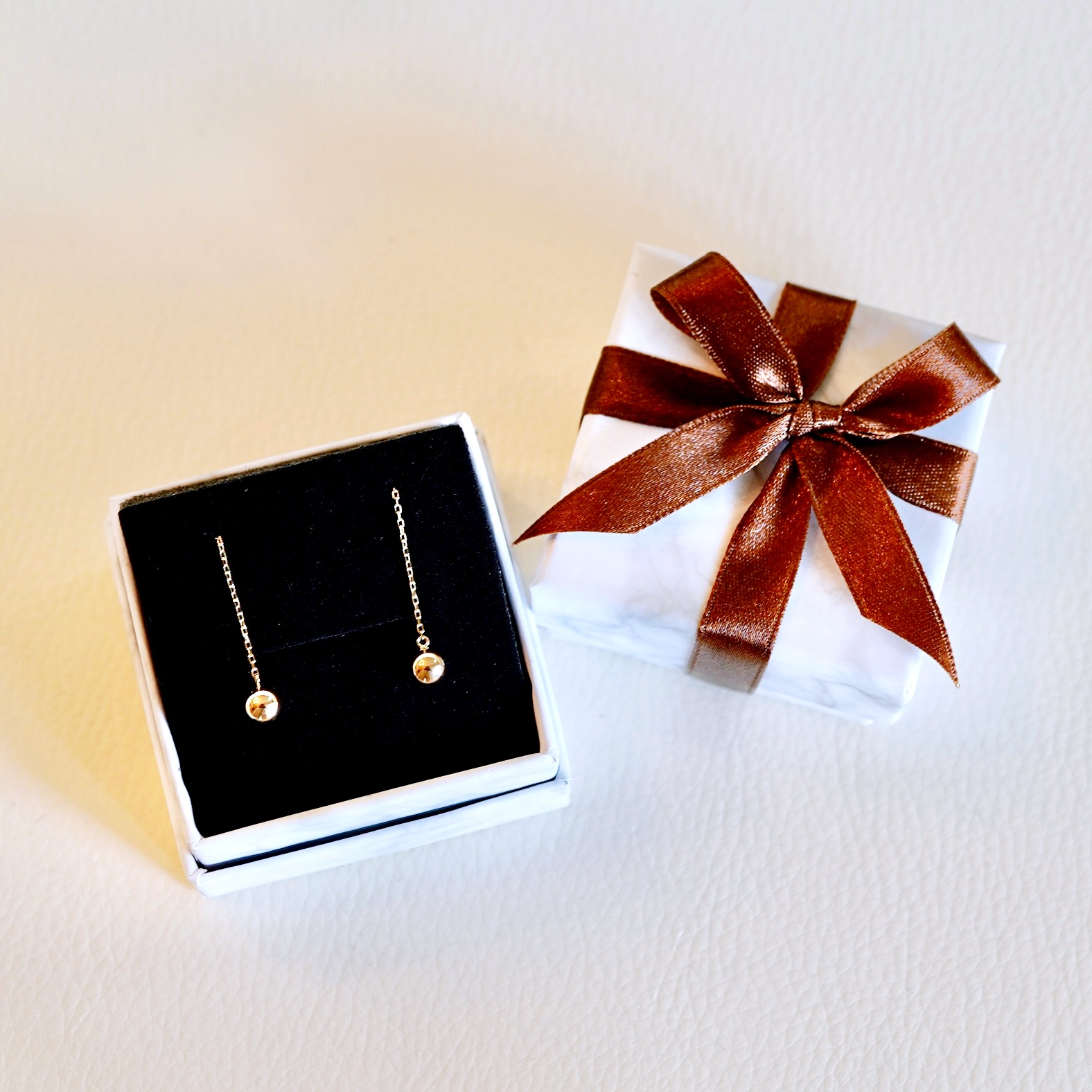 縲舌ず繝・繧ィ繝ェ繝シ縲銭10YG 繧、繧ィ繝ュ繝シ繧エ繝シ繝ォ繝 荳ク 繝ュ繝ウ繧ー 繝√ぉ繝シ繝ウ 繝斐い繧ケ 菫晁ィシ譖ク莉 SMK-5219荳ク 242-019-a