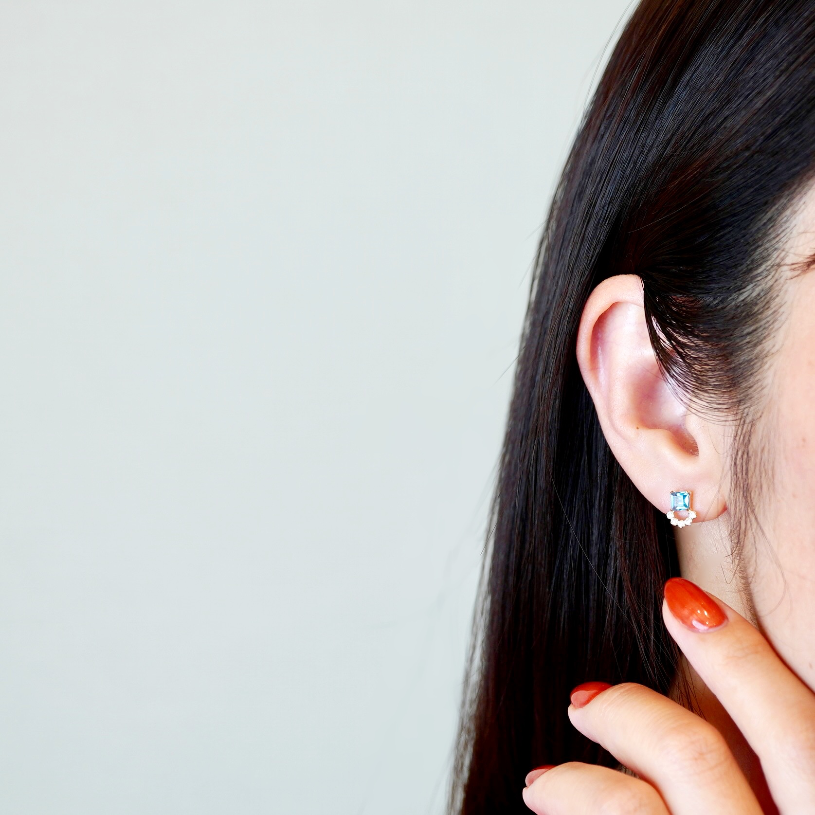 【ジュエリー】K10 イエローゴールド ブルートパーズ ピアス 保証書付 SMK-5220 242-004-b