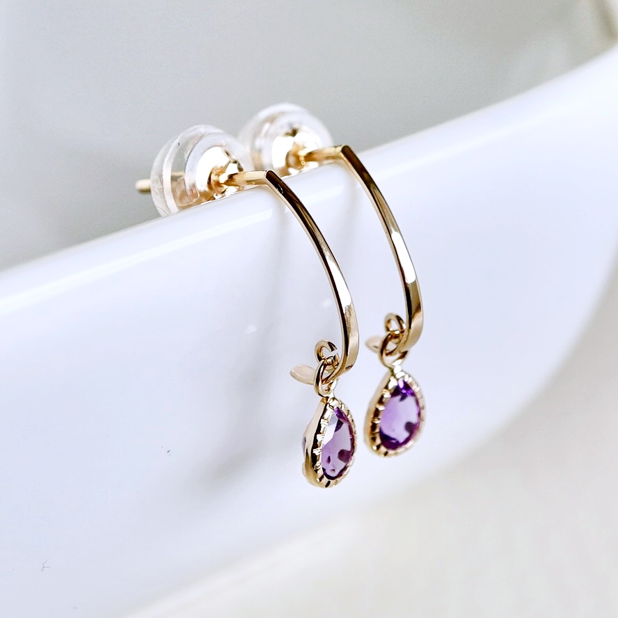 【ジュエリー】K10 イエローゴールド アメシスト 揺れる ピアス 保証書付 SR-2223　 242-001-a