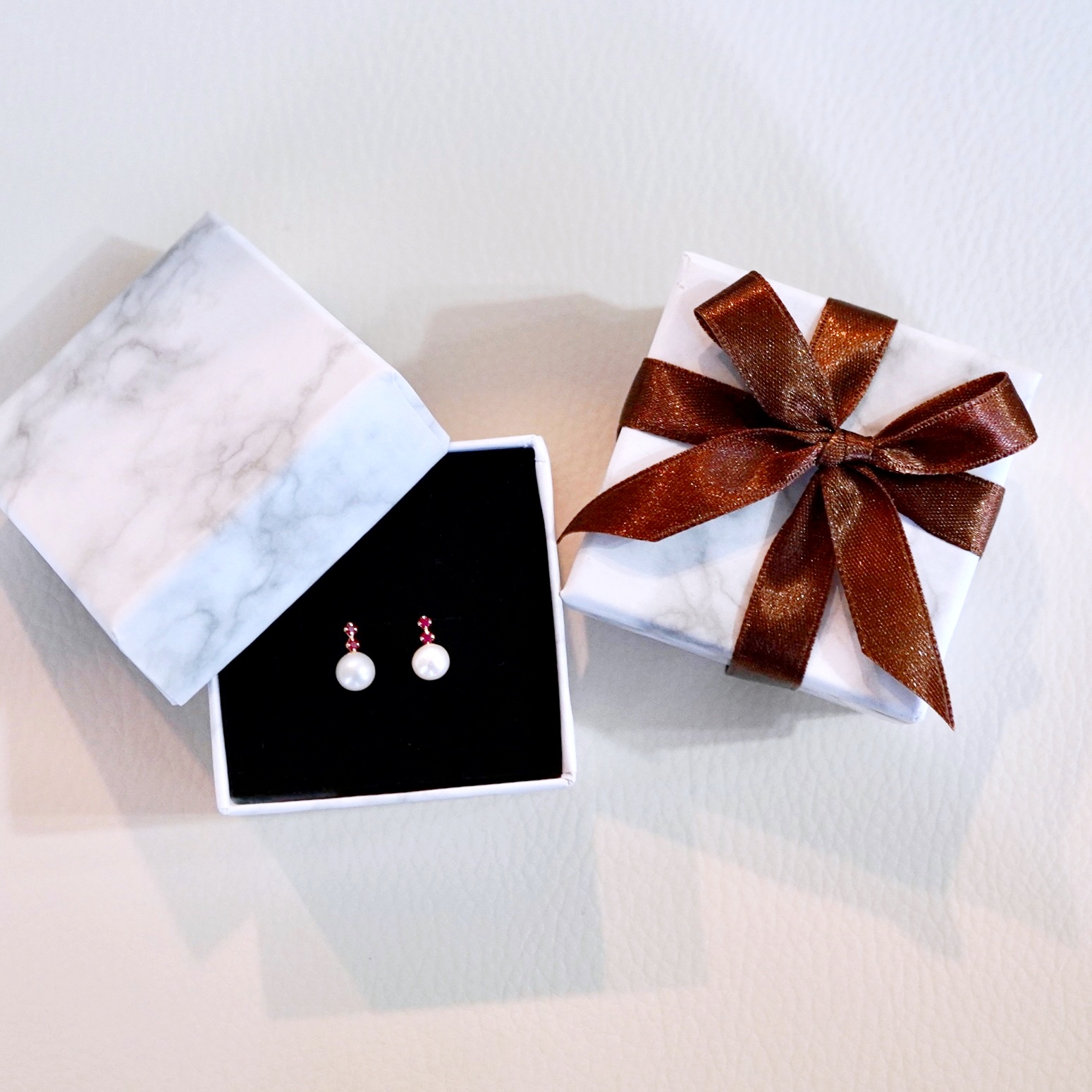 K10YG(10金) イエローゴールド パール & ルビー シンプル suスタッド ピアス 保証書付 759 242-061-a