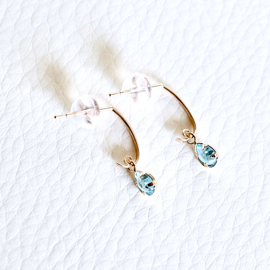 【ジュエリー】K10 イエローゴールド ブルートパーズ 揺れる ピアス 保証書付 SR-2223 242-001-d