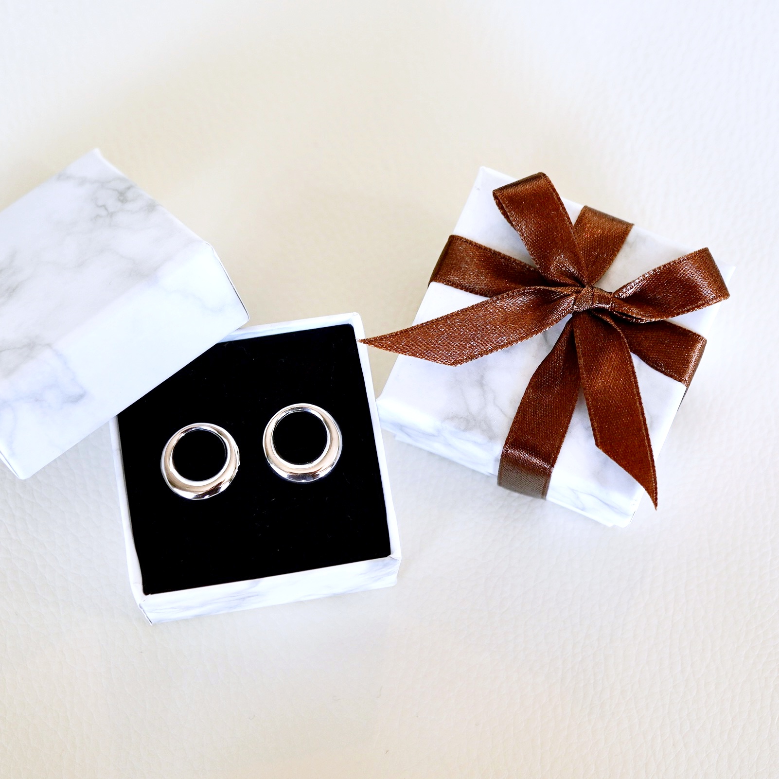 SILVER925 å€è²ãã«ãã ã·ã«ã㌠ãã©ããã«ã©ãŒ å°é ãã¢ã¹ ä¿èšŒæžä» SE-4103 242-073-a