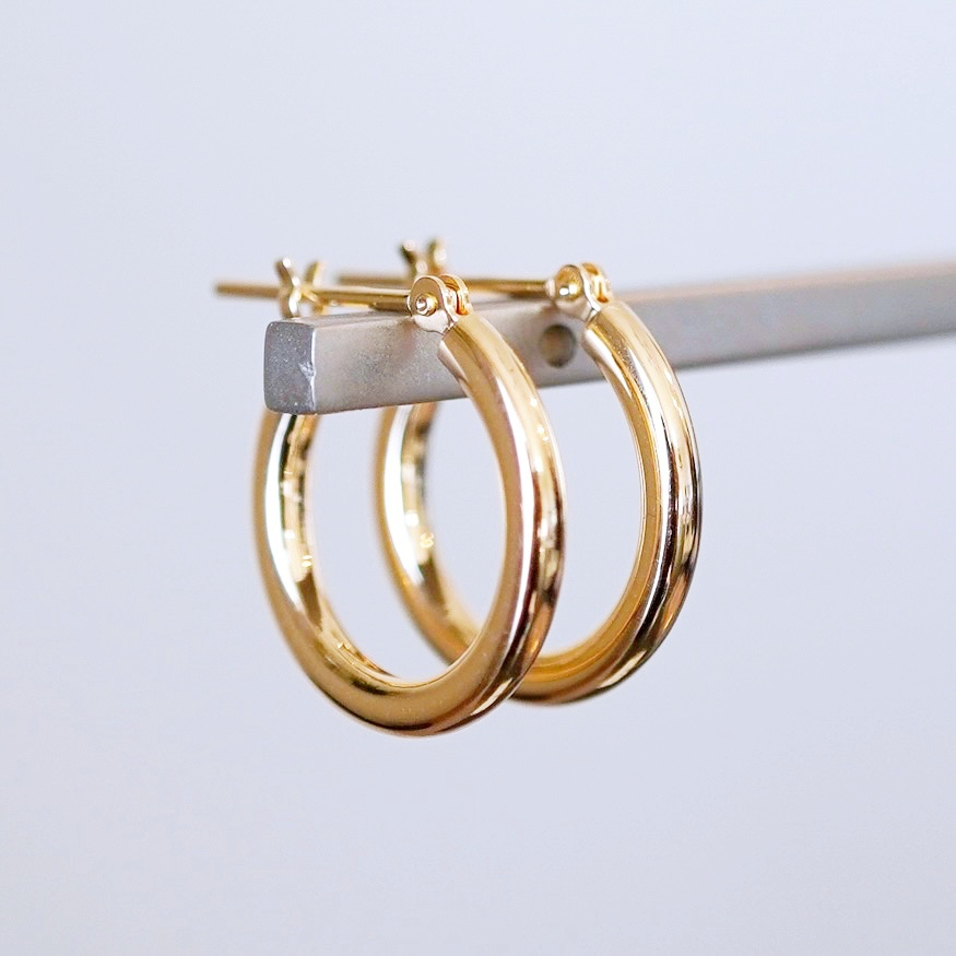 K18(18金) イエローゴールド 地金 フープ ピアス (直径15mm)シンプル 保証書付 SMK-2x15 242-020-b