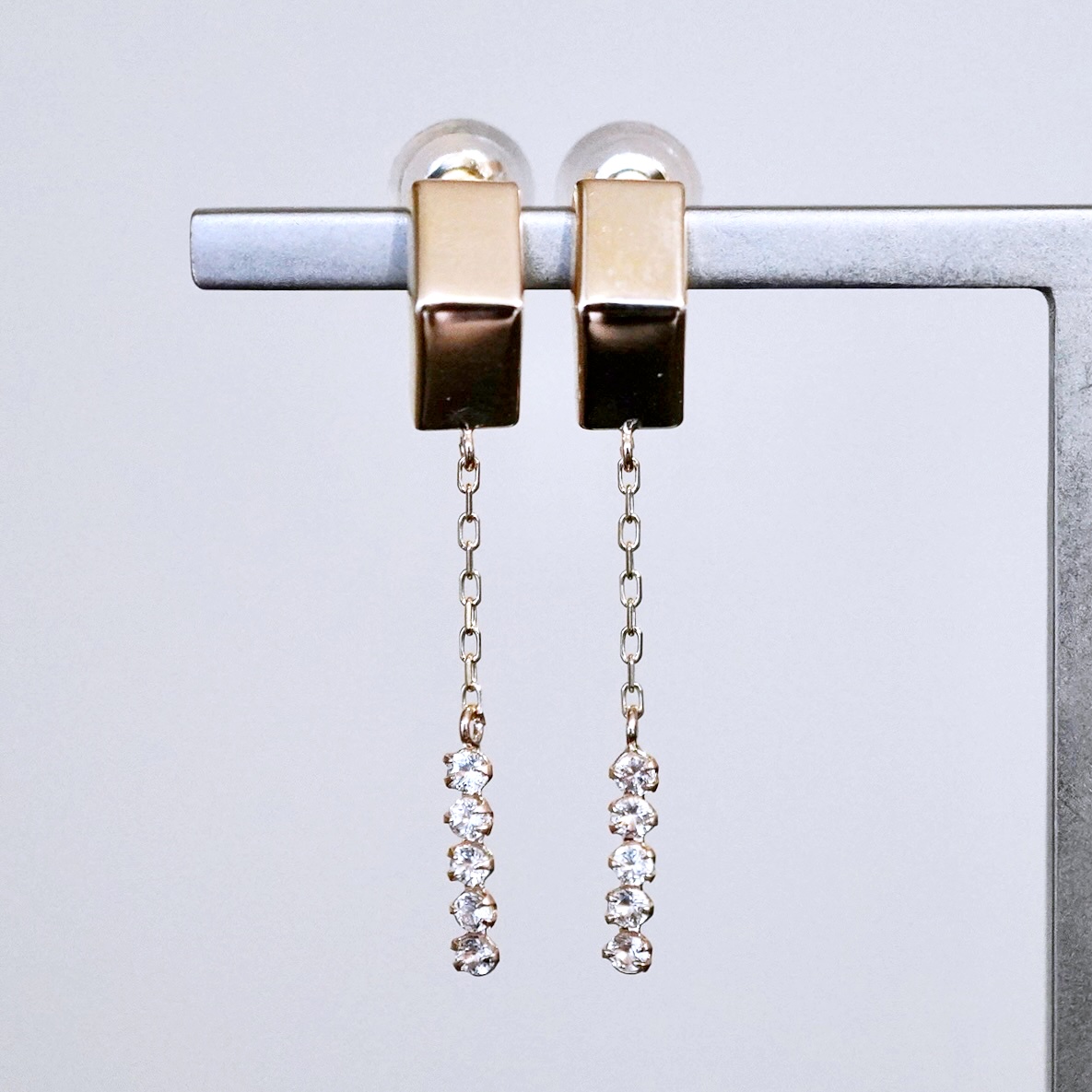 K10YG(10金) イエローゴールド ホワイトトパーズ ピアス チェーン オシャレ 保証書付 YF-19 242-065-c