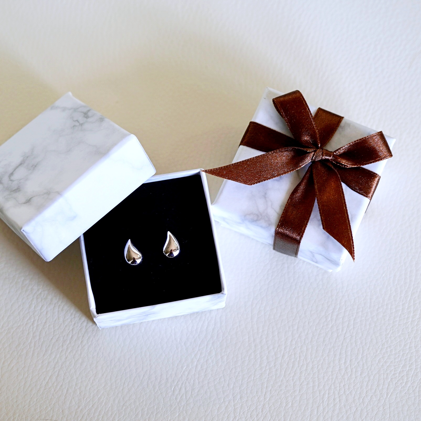 SILVER925 å€è²ãã«ãã ã·ã«ã㌠ãã©ããã«ã©ãŒ å°é ãã¢ã¹ ä¿èšŒæžä» SE-4105 242-074-a