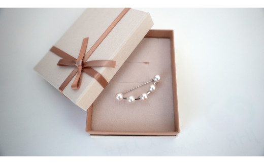 SILVER　ブローチ（u-B425）[5839-1942]