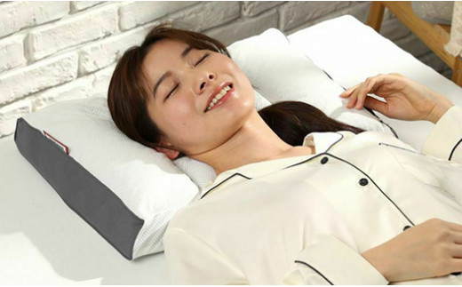 昭和西川 ムアツまくら　MP2050　ピロケース（ベージュ）セット 山梨県　市川三郷町　枕 ムアツ 新感覚 抗菌 まくら 人気 睡眠 快適 熟睡 快眠 寝具 布団 ふとん ベッド マクラ 新生活 引越し 健康 寝心地 睡眠環境 一人暮らし 3D構造 吸水性 蒸れにくい 蒸れ 健康 睡眠 ぐっすり 不眠 不眠解消 夏場 [5839-9314]