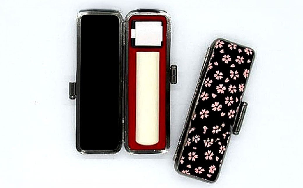 『はんこ職人』のお薦め。“ほわぁー”と暖かさを感じる本 象牙印鑑 2本セット