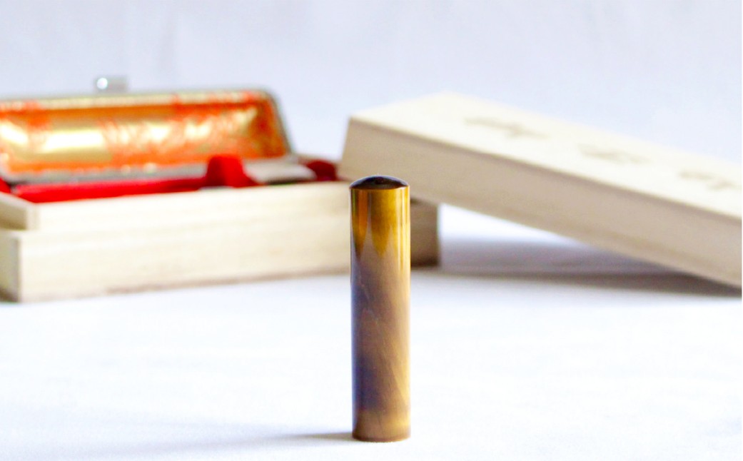 タイガーアイ印鑑13.5mm開運吉相印 甲州印伝ケース・桐箱付 タイガーアイ 虎目石 ハンコ 判子 印鑑 実印 オーダーメイド 山梨県 身延町