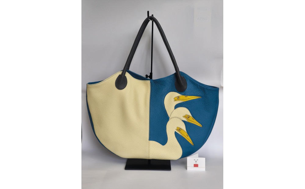 「鞄工房　香」鳥の二色トートバッグ （横型）