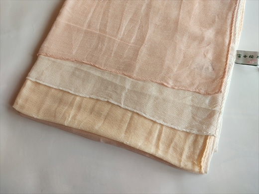 富士桜工房リネン×シルクストール「さらつや」ピンクベージュ 通気性に優れたストール！