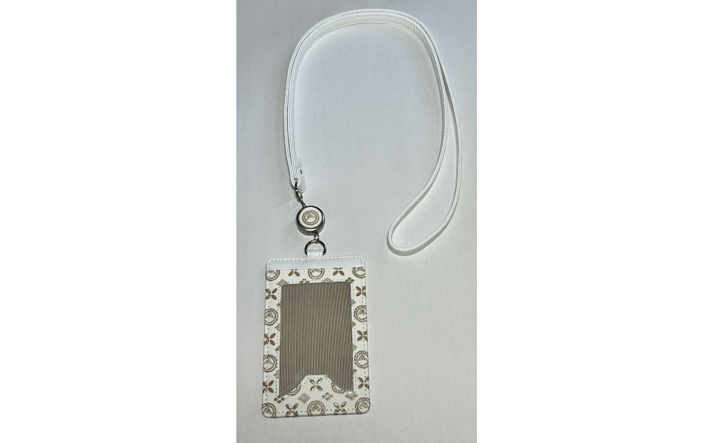 白い甲州印伝「URUSHINASHIKA」パスケース（リール付き）1個