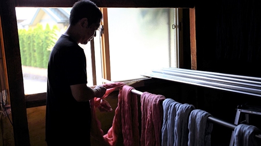 富士桜工房リネン×シルクストール「さらつや」ライム　通気性に優れたストール！