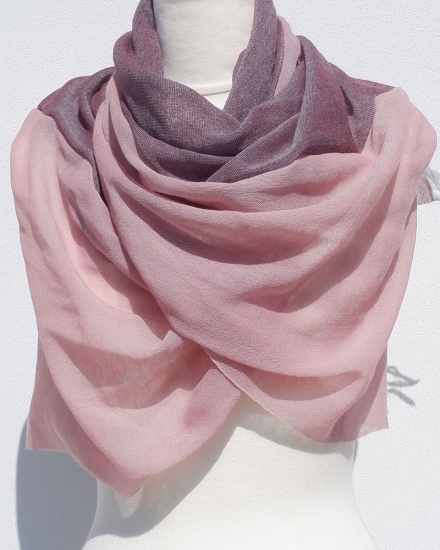 富士桜工房ウールガーゼストール「KASANE」小豆色（ペールピンク×ラセットブラウン）無縫製 二重織