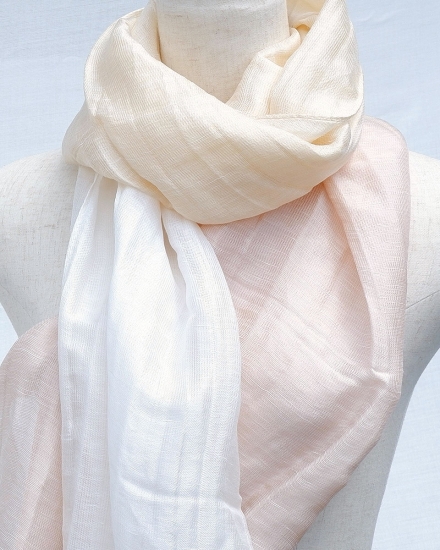 富士桜工房リネン×シルクストール「さらつや」ピンクベージュ 通気性に優れたストール！