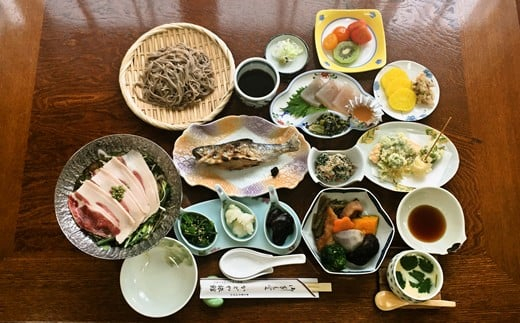 多摩川源流の宿で一泊(二食付き)　かどや旅館