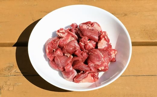 捕獲後2時間以内に解体！ 新鮮ペット用鹿肉400g (200g x2パック)