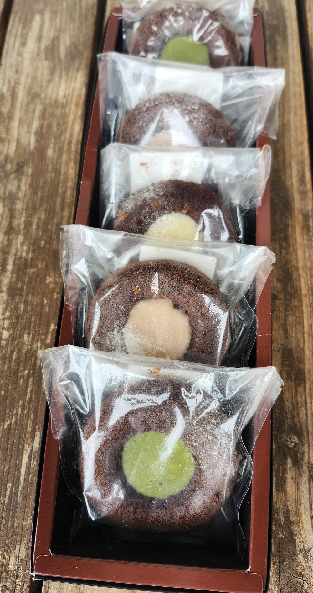 皆神山ピラミッドショコラ５個入 |  チョコレート ショコラ クッキー 洋菓子 お菓子 スイーツ 抹茶 苺 レモン  送料無料 長野 信州 送料無料 ふるさと納税