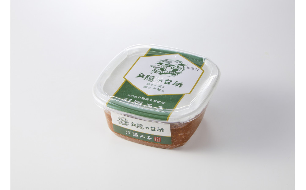 長野 戸隠みそ（2kg・500g×4個）戸隠の台所・高地栽培・添加物なし|味噌 発酵 調味料 食品 家庭料理 調味 健康志向 送料無料 長野県 長野市 信州 信濃 ふるさと納税