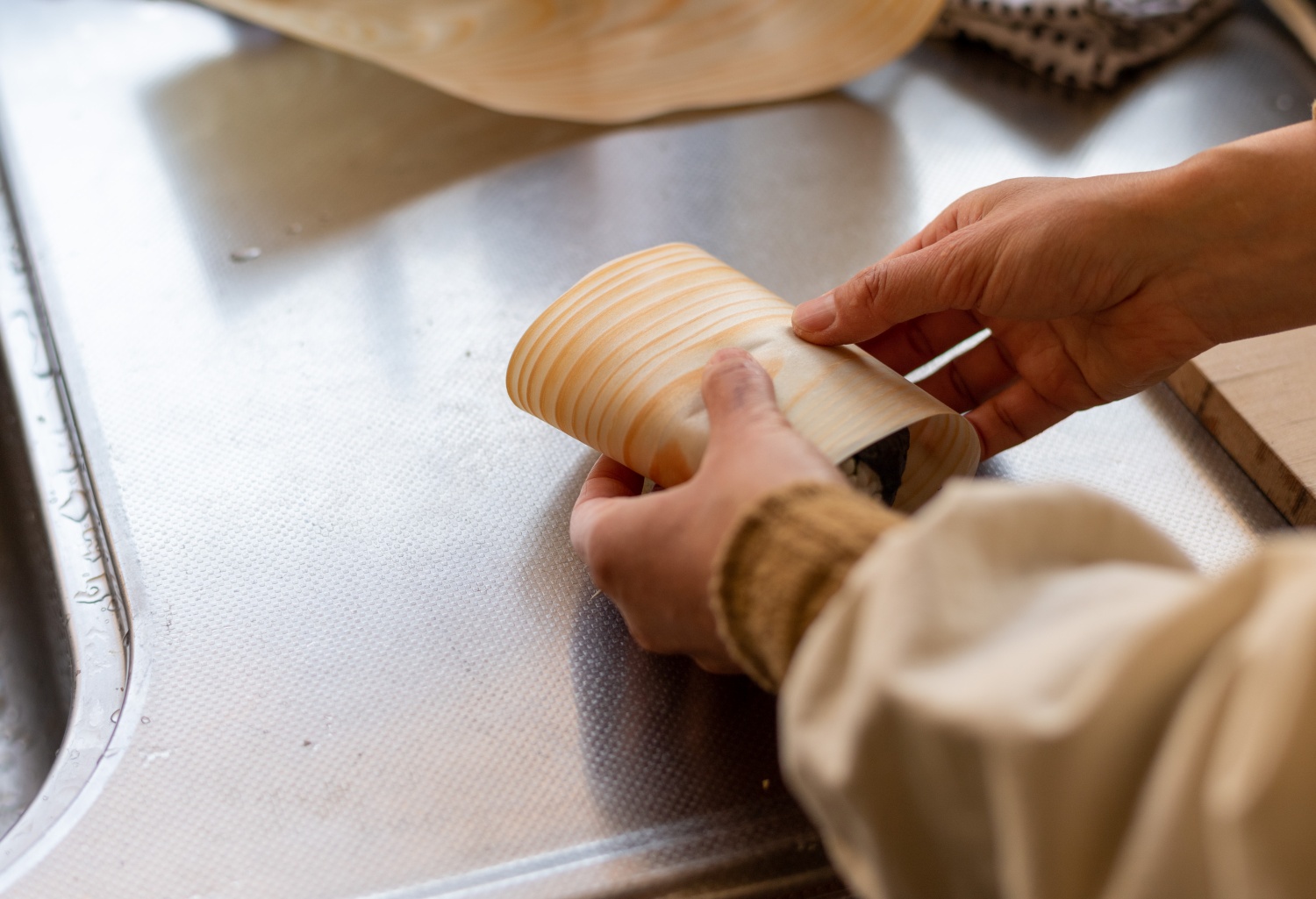 信州経木Shiki（short20/middle20+紐付）｜信州 伊那 包装材 お弁当 弁当 保存 包み ラッピング 森 森林 木 アカマツ 経木 伝統 料理【007-07】