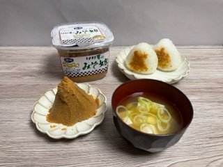 å³å äŒé£è¯ã®ã¿ãåš ã¿ã 800gÃ6åã»ããïœå³å ã¿ã èª¿å³æ äŒé£ ã㪠é·éç ãµãããšçŽçš å€§è± ãåç£ã021-03ã