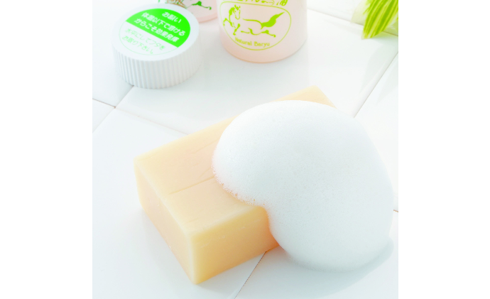 馬油クレンジング＆洗顔セットA 美容 固形石鹸 石けん 石鹸 メイク落とし 天然精油配合 