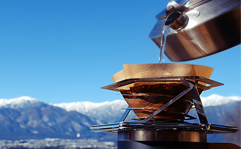 【BEAMS JAPAN監修】 いただきドリッパー 駒ヶ根市 コーヒードリッパー アウトドア キャンプ 登山 立体螺旋構造 1-2杯用 スリム収納 ステンレス 変形ギミック 携帯用