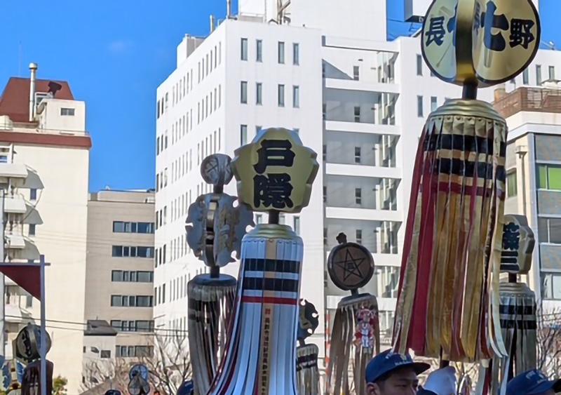 ２号纏（まとい）粋―iki－白黒　名入れ可能 | まとい 纏 漆塗り纏 赤茶色 茶色 白黒 小型 二号 伝統工芸 縁起物 記念品贈答品 開業開店祝 新築祝 結婚祝 周年記念 インテリア 守護飾り 長野県 塩尻市