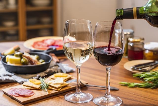 シンプルに味わう塩尻の王道 赤白飲み比べ2本セット | ワイン わいん ワイン 白 赤 お酒 おさけ 酒 さけ ブラッククイーン セイベル 五一わいん 林農園 信濃ワイン 塩尻市 長野県 信州