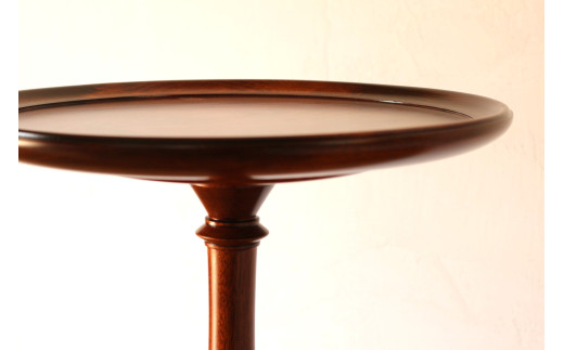 ワインテーブル ( Φ36cm 漆仕上げ ) | テーブル 家具 机 カフェテーブル キャンドルスタンド フラワースタンド 花台 スタンド 漆 すり漆 伝統工芸 漆芸 栃 トチ 樺 木材 木目 クラシカル 国産材 長野県 塩尻市