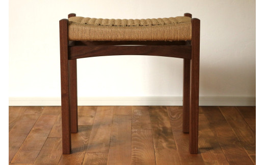 編み座面 の スツール （ ウォールナット ） | 椅子 家具 いす イス スツール くるみ クルミ 胡桃 ウォールナット ペーパーコード 無垢材 長野県 塩尻市