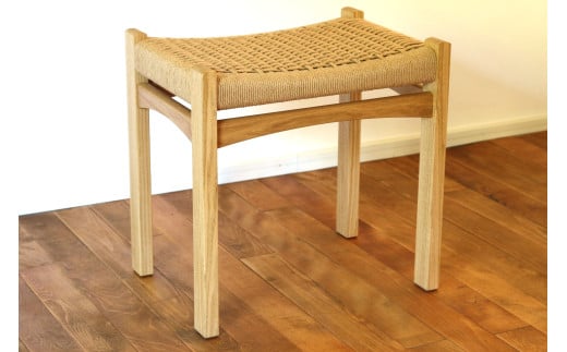 編み座面 の スツール （ 国産 クリ材 ） | 椅子 家具 いす イス スツール クリ 国産材 無垢材 ペーパーコード 長野県 塩尻市