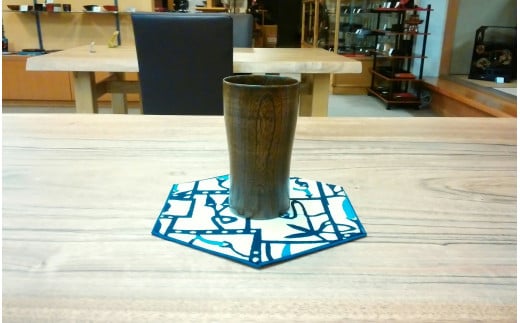 ≪木曽漆器≫ 缶ビール 丸ごとカップ 黒スリ |  日用品 食器 カップ 父の日 ビール 焼酎 カフェラテ ビアカップ ビアタンブラー タンブラー モダン 和モダン 漆器 木曽漆器 国産欅 木製 スリ漆 黒スリ 漆塗 漆塗り 信州 木曽 木曾 長野県 塩尻市 キャッチコピー
