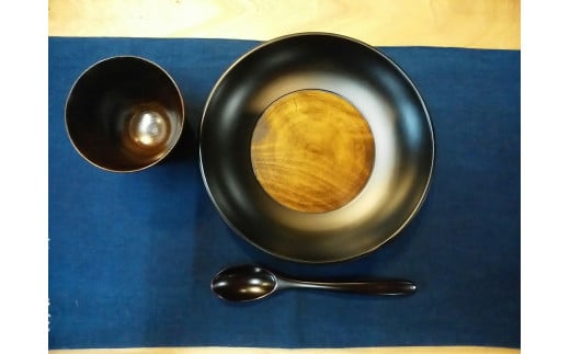 ≪木曽漆器≫ 8.0 パスタ皿 【 黒 】 | 日用品 食器 皿 漆器 お皿 パスタ皿 プレート モダン 和モダン 黒 木曽漆器 信州 木曽 木曾 長野県 塩尻市