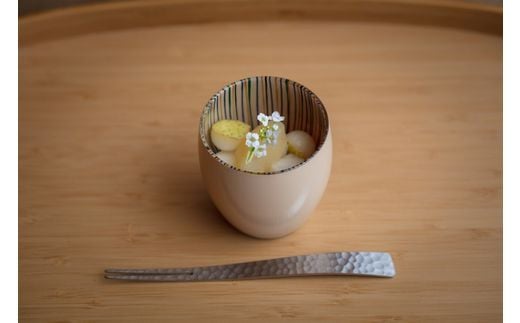 百色 蕾 盃（朱） | 百色 ひゃくしき 蕾 盃 漆硝子 ガラス 漆 器 酒器 手仕事 長野県 塩尻市