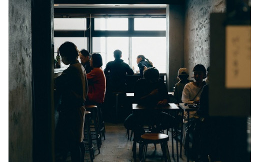 ãå¡©å°»ã¯ã€ã³æºå«ã¯ãŒãã³3000ååãã«ãã§ïŒã¯ã€ã³ã㌠ã¢ã€ããå¡©å°»| ã«ãã§ ã㌠塩尻é§
æ§å
é»è»ãŸã¡ ã¢ã€ãã ç«å¯ã äŒæ©åŠ é·éç å¡©å°»åž