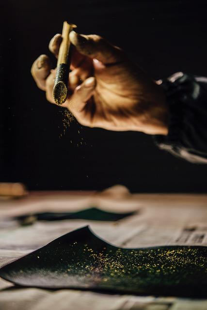 jaCHRO BUSINESS CARD CASE シ育キ托シ | 繧ォ繝シ繝峨こ繝シ繧ケ 繝薙ず繝阪せ 逧ョ 髱ゥ 貍 閧イ縺ヲ繧 髟キ驥守恁 蝪ゥ蟆サ蟶