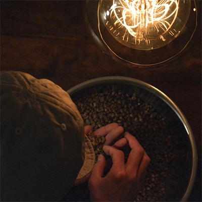 自家焙煎スペシャルティコーヒー浅煎りブレンドとエチオピアイルガチェフェのセット(粉)【1132649】