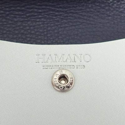 【濱野皮革工藝 HAMANO】カードケース 名刺入れ(ホワイト×ネイビー)【1647964】