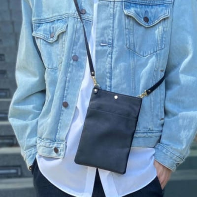 【濱野皮革工藝 HAMANO バッグ】フロット スマホポシェット(ブラック)【1616050】