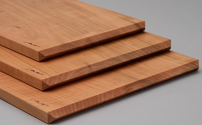 カッティングボード S・M・L 3枚セット Cutting Board type A セット キッチン用品 日用品 まな板 サービングボード 国産 無垢材 クルミオイル 広葉樹 一枚板 安心 安全 木製品