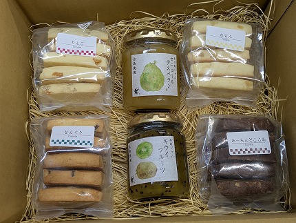 ããŸãèååºã®æäœãã¯ãããŒïŒçš®ãšãžã£ã ïŒçš®ã®è©°ãåããïŒåç®ã¯ããŸãããã ãããïŒ