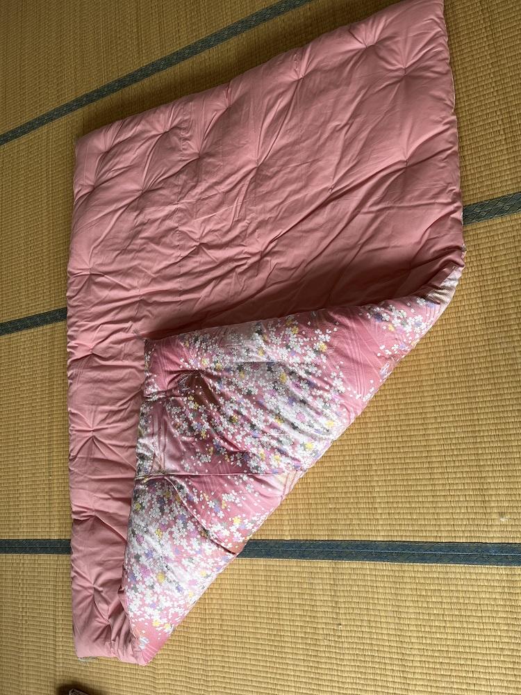 布団 掛け布団 赤柄 ( シングル ) 手作り
